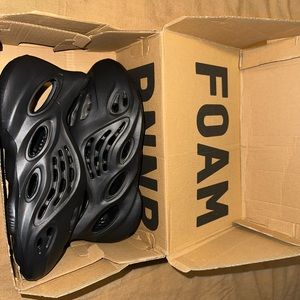 Brand new kids foam runner